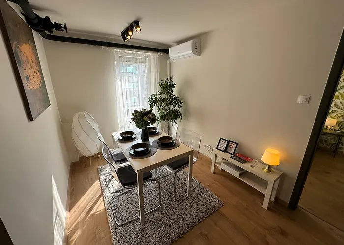 Apartament Emerald *