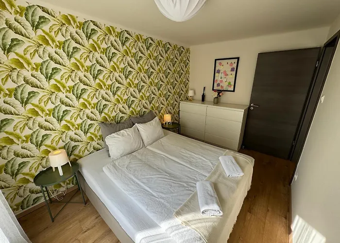 Emerald * Budapest